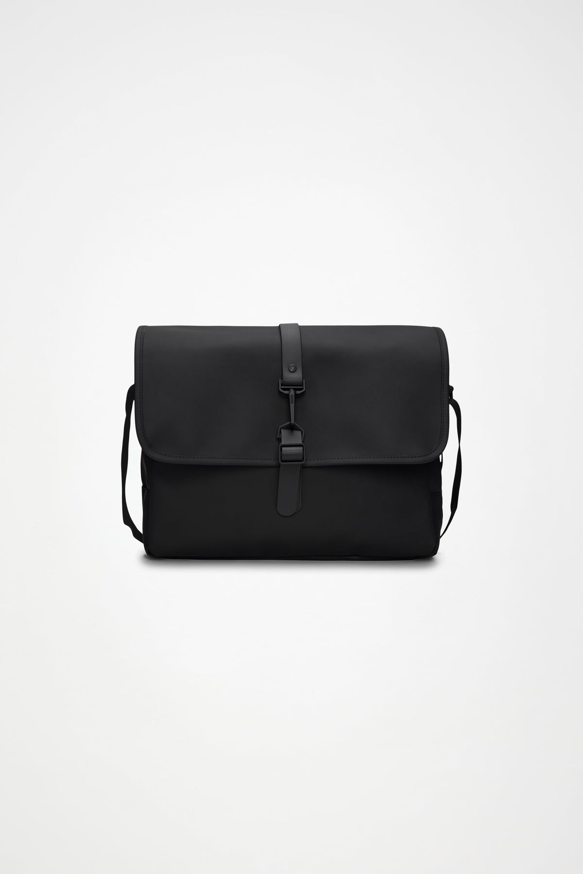 rains messenger backpack in black Rains® Bag for $135 nike backpack with bubble With a capacity of Size:2pc - 8'6
