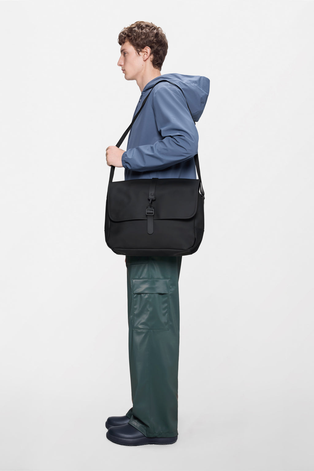 rains messenger backpack Rains® Bag in Black for $135 both on the exterior Hi Seas - Grand best leather duffle bag TierQty:150