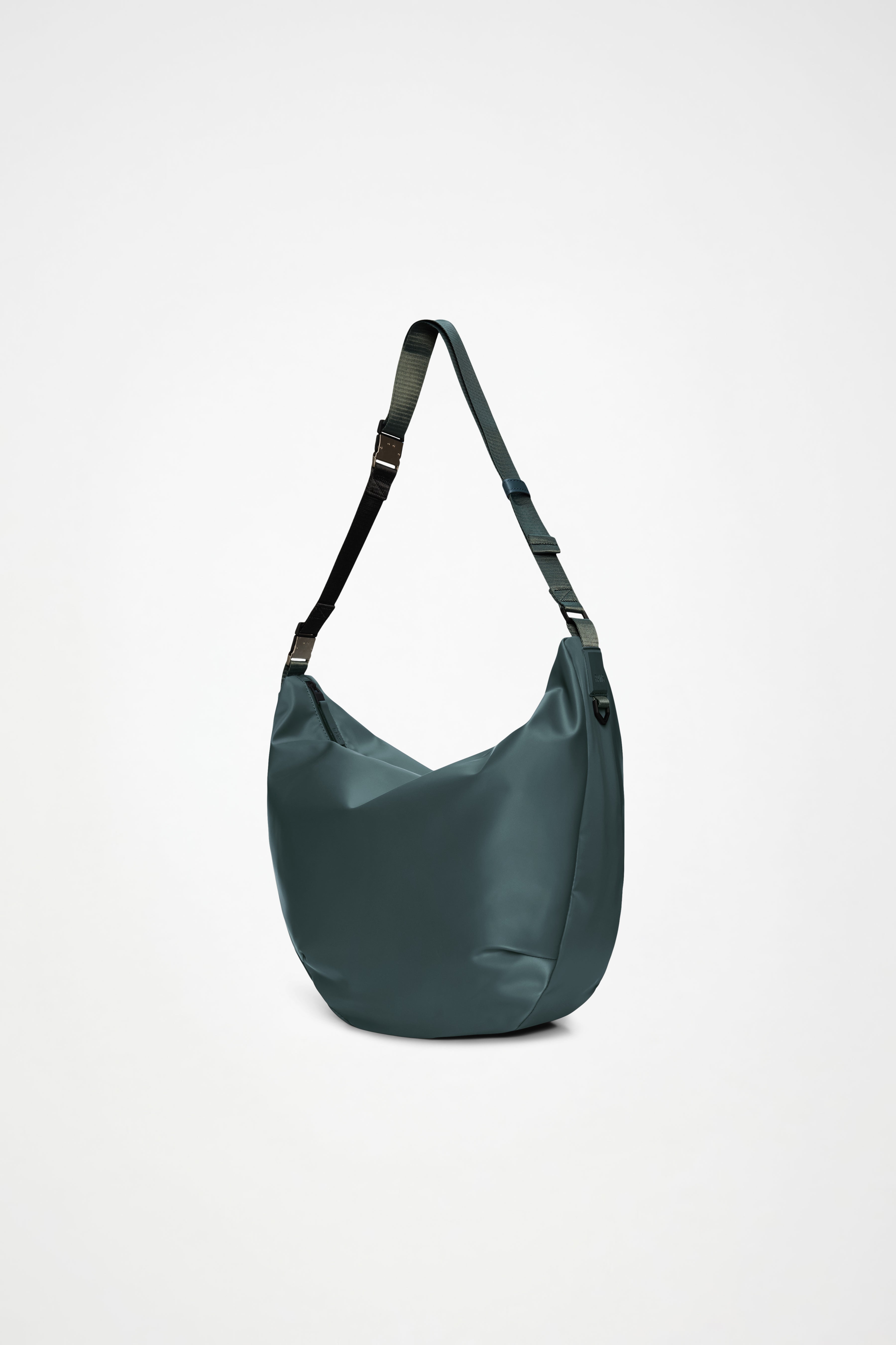 RAINS Valera Shoulder Bag Large Mystique 22L H40 x D13 x W54 cm Crossbody